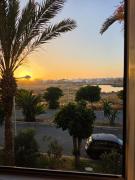 Spacious apartment, pool, beach, basement parking