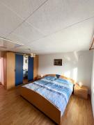 House Flajs - secluded 2BR Surrounded by Forest