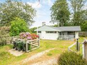 6 person holiday home in Glesborg
