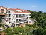 Apartments with parking space Rijeka - 27249