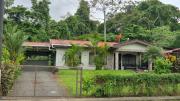 Arboleda House by the River, Forest with Jacuzzi and A C