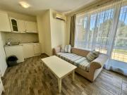 Large 2-Bedroom Apartment with Living Room