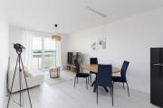 Grabskiego Superior Apartment by BookingHost