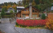 Luxury Private Alpine Log Chalet with SPA at Lake Jasna, Kranjska Gora