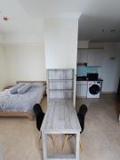 MENTENG PARK EMERALD EXCLUSIVE spacious 1BEDROOM apartment 47sqm MODERN central jakarta brand new hotel grade amenities fully equipped kitchen