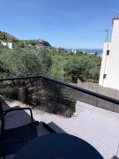 Top Himare