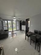 Luxury at Sandcastle 2bed 2bath apartment