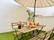 Cozy Studio with Terrace Near Center by TuriVida