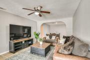 5 Mi to Daikin Park & Dtwn! Family Home w Patio