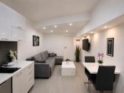 Apartment Diamond -modern and lovely seaside studio apartment