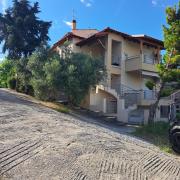 Sandys & Kallis House