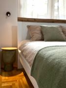 Maslina Apartment - Walk to City Center