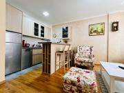 Cosy Home with Balcony, Netflix & Fast WiFi, Self Check-in
