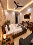 Top Noida