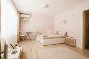 Studio 5 minutes from the beach and the city center