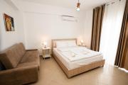 Top Sarandë