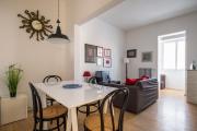 Casa Ellie 2 camere da letto vicino al SantOrsola e centro storico