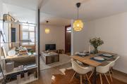 Rustic-Chic House - Steps from the Ocean - Old Foz