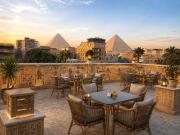 Center Pyramids View inn