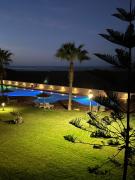 Cozy home with beach view & pool at Evasion Bouznika