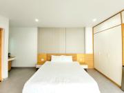 The LuxHomes Royal Apartment 193 Văn Cao
