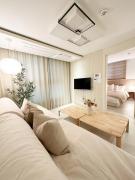Spacious 2BR 3BR Suite Near Hongdae Free Parking