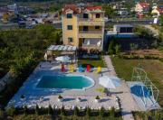 Apartments Marina