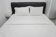 Comfort and Simply Studio Room at Serpong Garden Apartment By Travelio