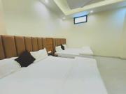 Hotel Shaurya - 300 Meters - Near Golden Temple