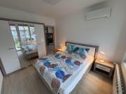 New two bdr Airport Apartment free parking