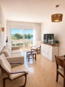 Spacious Beachfront Apartment with Ocean Views