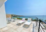 Top Saronida