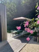 luxury lodge near the Sea