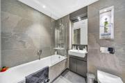 Spacious Woolwich Apartment with sea view