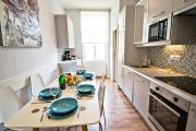 Bright 2BDR Apt in 5 minutes to Wenceslas Square