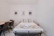 Colosseum 4 stops away 3BR - WiFi - Netflix