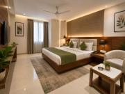 Boutique Hotel NH Suites Delhi International Airport With free Airport Pickup