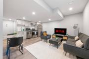 Stylish 1BR Guest Suite | Near UofA, Whyte & DT