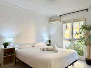 Calm Coastal Boutique Apartment for 12 by TuriVida