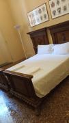 Arcadia Hosting Piazza Santo Stefano