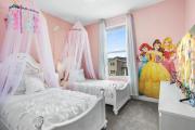 6 Bedrooms 5 Bathrooms Storey Lake 4286 Pd