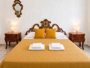 Trastevere Garden House - Historic Home with Large Garden
