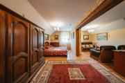 NEMIRSETA PINE Apartments