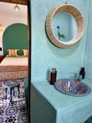 Riad Omi Zelya