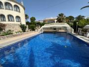 Chalet Los Almendros con piscina privada