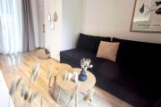 Destino Sunlit Haven - Penthouse & Big Terrace - Near Metro - Fast Fiber WiFi
