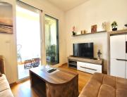 2bd Kalamper Vista Apt with Sea Views and Shared Pool