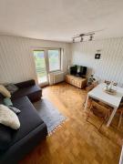 Quiet Ljubljana Suburbs Large Apt and Free Parking