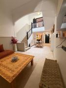 Magnifique Riad privatif avec bassin à Marrakech