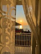 Top Sorrento